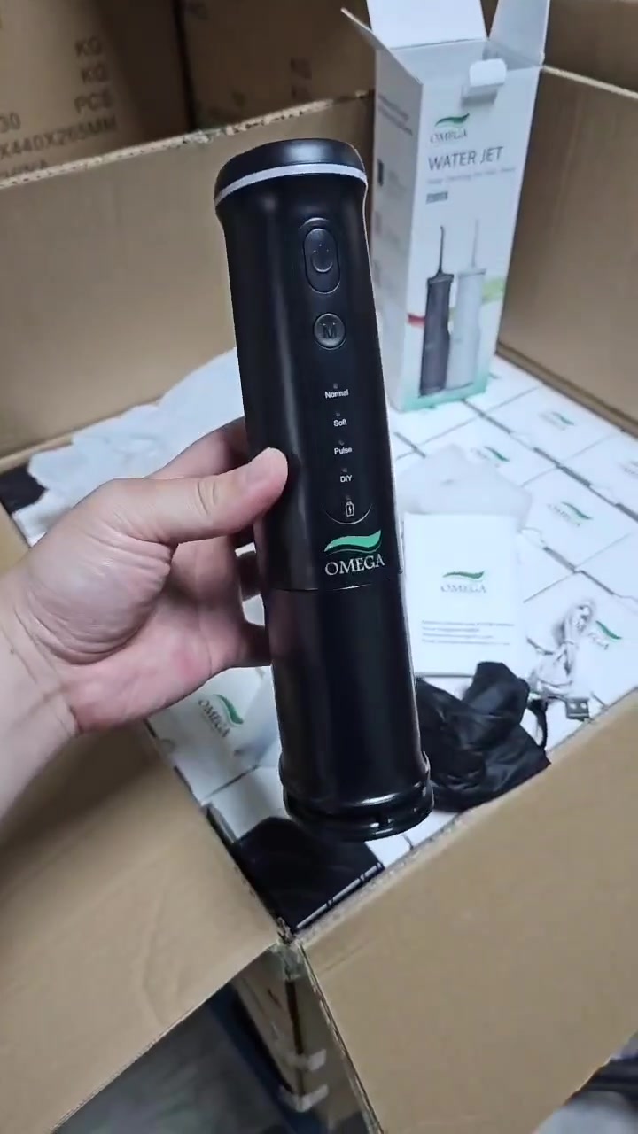 Máy tăm nước Omega (thương hiệu Singapo) - Ảnh 10